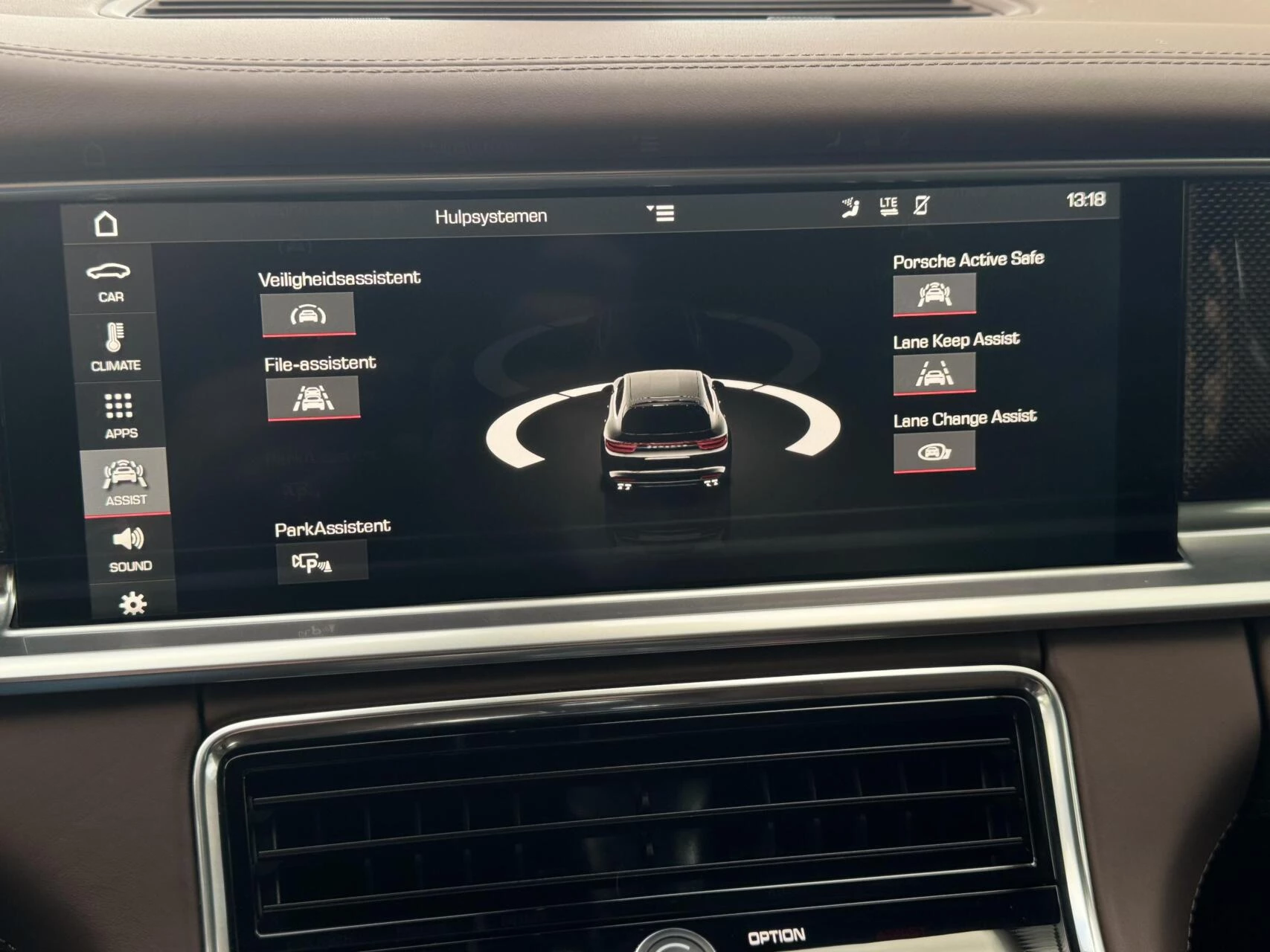 Hoofdafbeelding Porsche Panamera