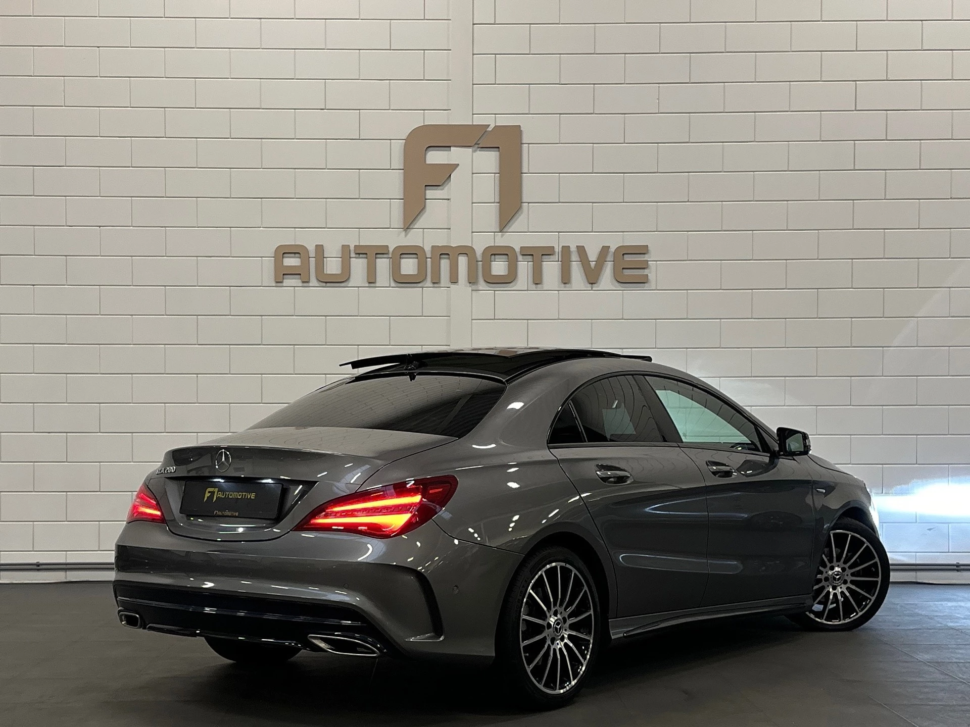 Hoofdafbeelding Mercedes-Benz CLA