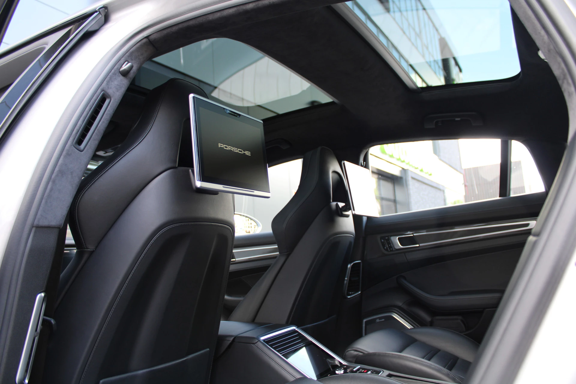 Hoofdafbeelding Porsche Panamera