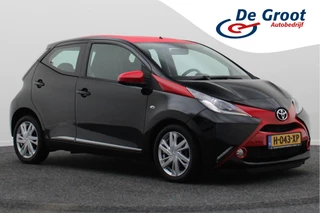 Toyota Aygo 1.0 VVT-i x-wave 5-Deurs, Climate, Camera, Bluetooth, LED, 15"
