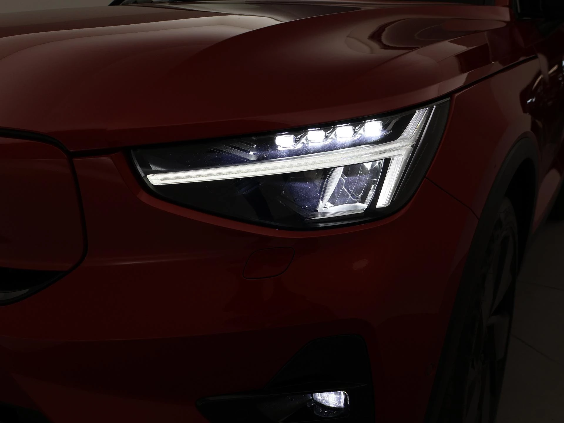 Hoofdafbeelding Volvo C40
