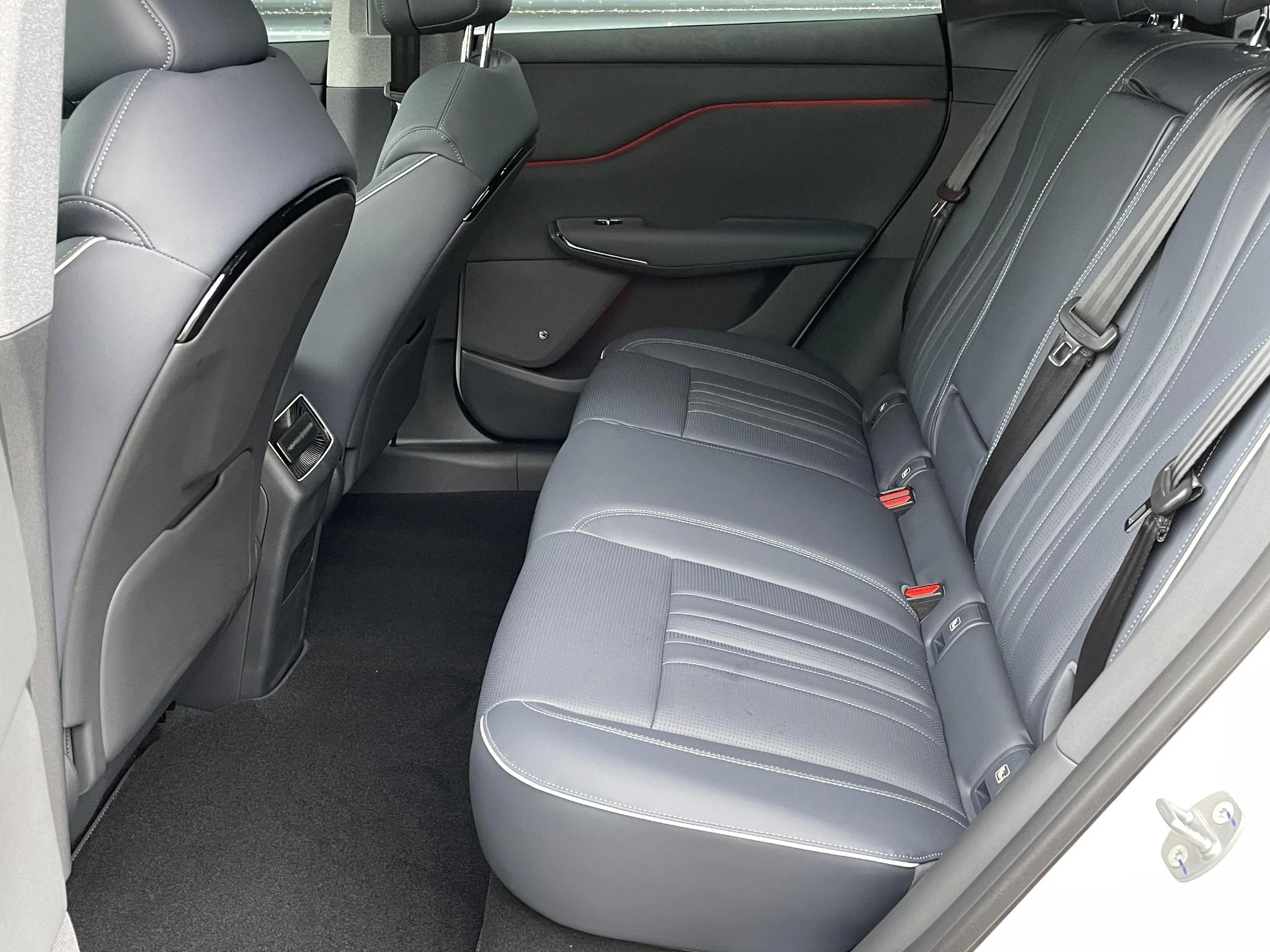 Hoofdafbeelding Voyah Courage