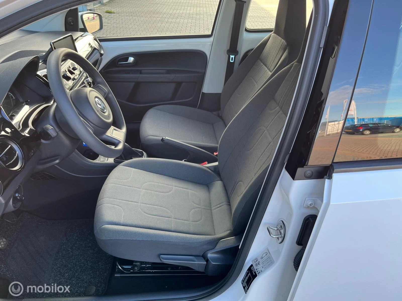 Hoofdafbeelding Volkswagen up!