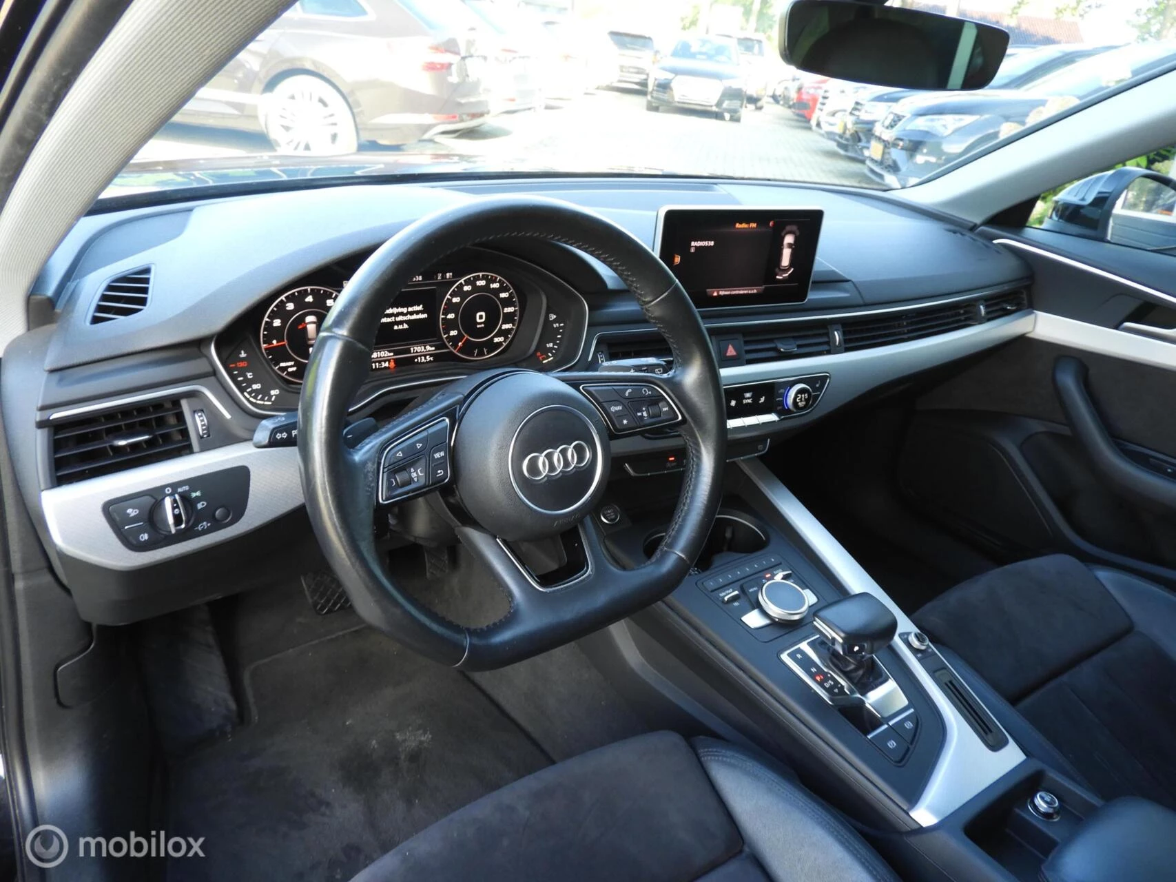 Hoofdafbeelding Audi A4