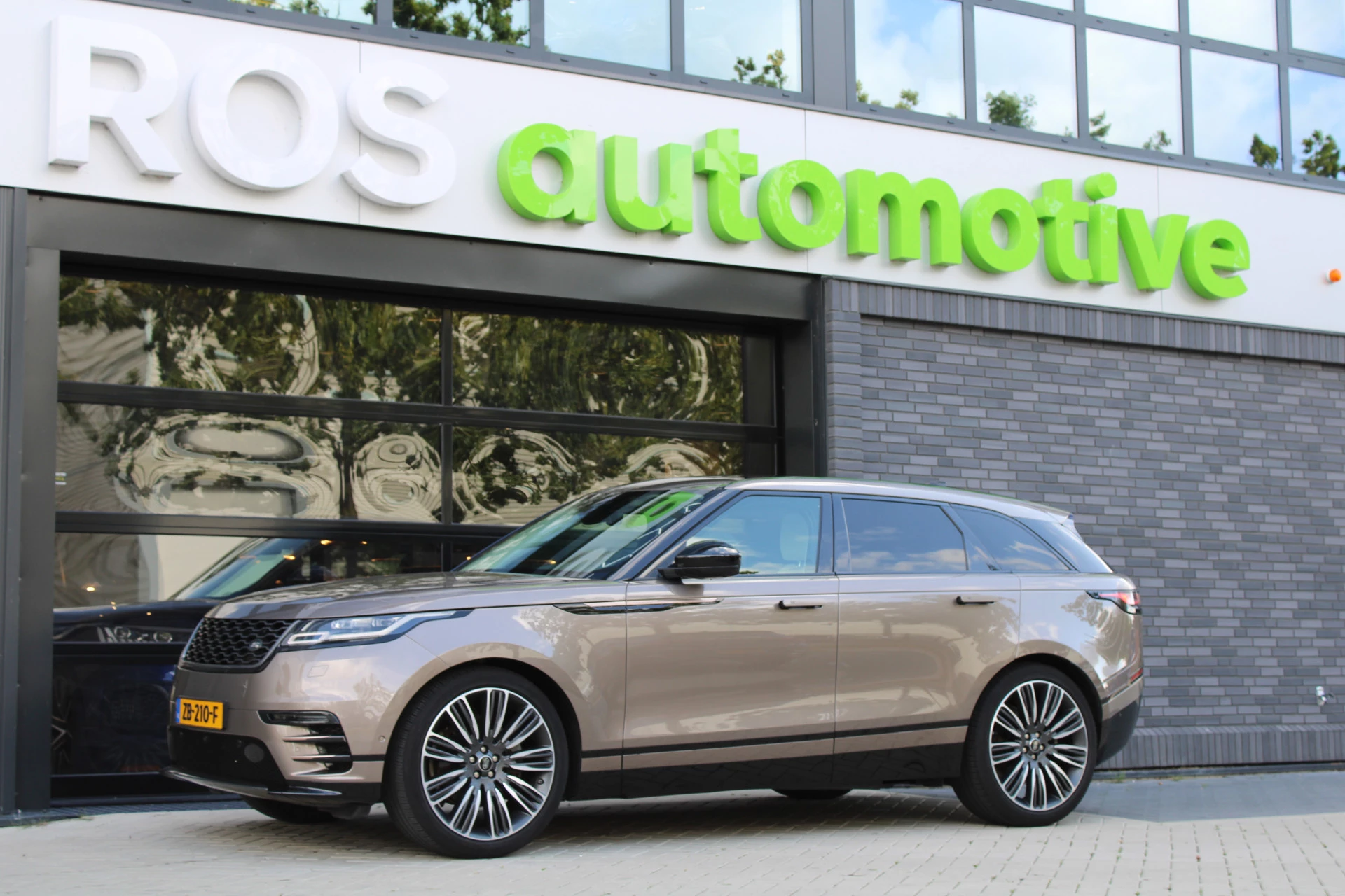 Hoofdafbeelding Land Rover Range Rover Velar