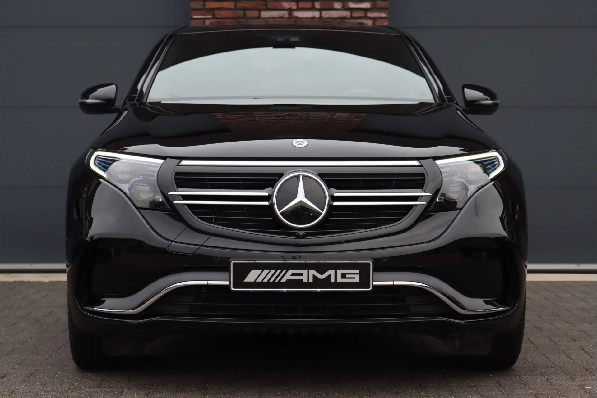 Hoofdafbeelding Mercedes-Benz EQC