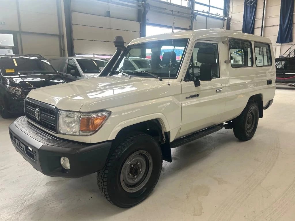 Hoofdafbeelding Toyota Land Cruiser