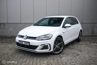 Volkswagen Golf 7.5 GTE PHEV | Pretoria's | Virtual cockpit | LED | Stoelverwarming | NAP NL auto | winter + zomer set |