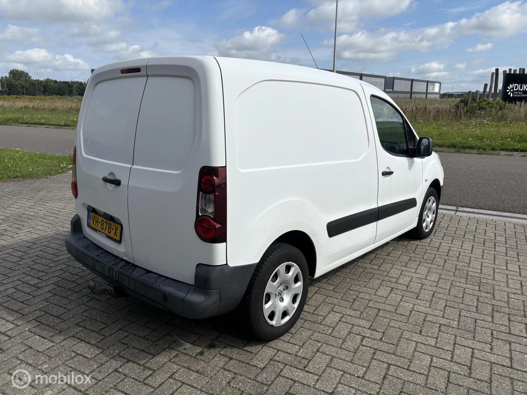 Hoofdafbeelding Peugeot Partner