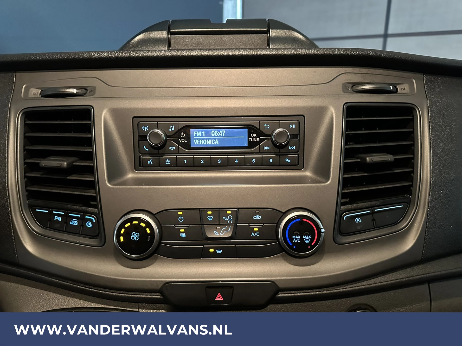 Hoofdafbeelding Ford Transit Custom