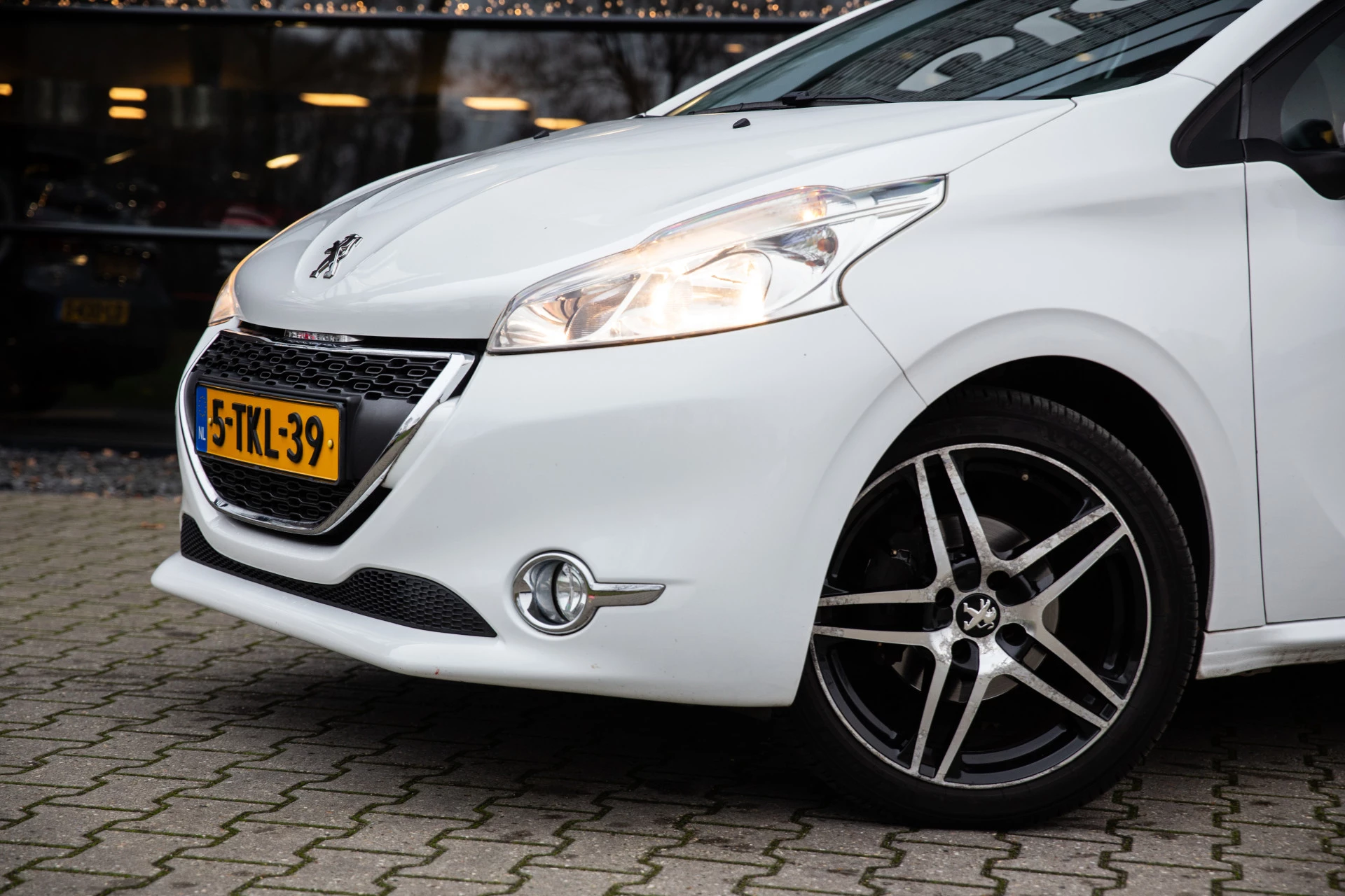 Hoofdafbeelding Peugeot 208