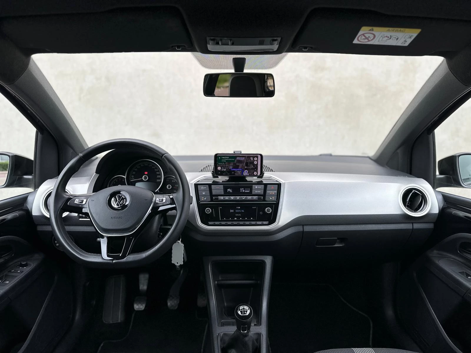 Hoofdafbeelding Volkswagen up!
