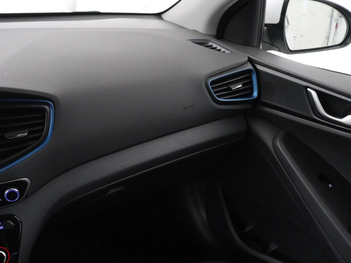Hoofdafbeelding Hyundai IONIQ