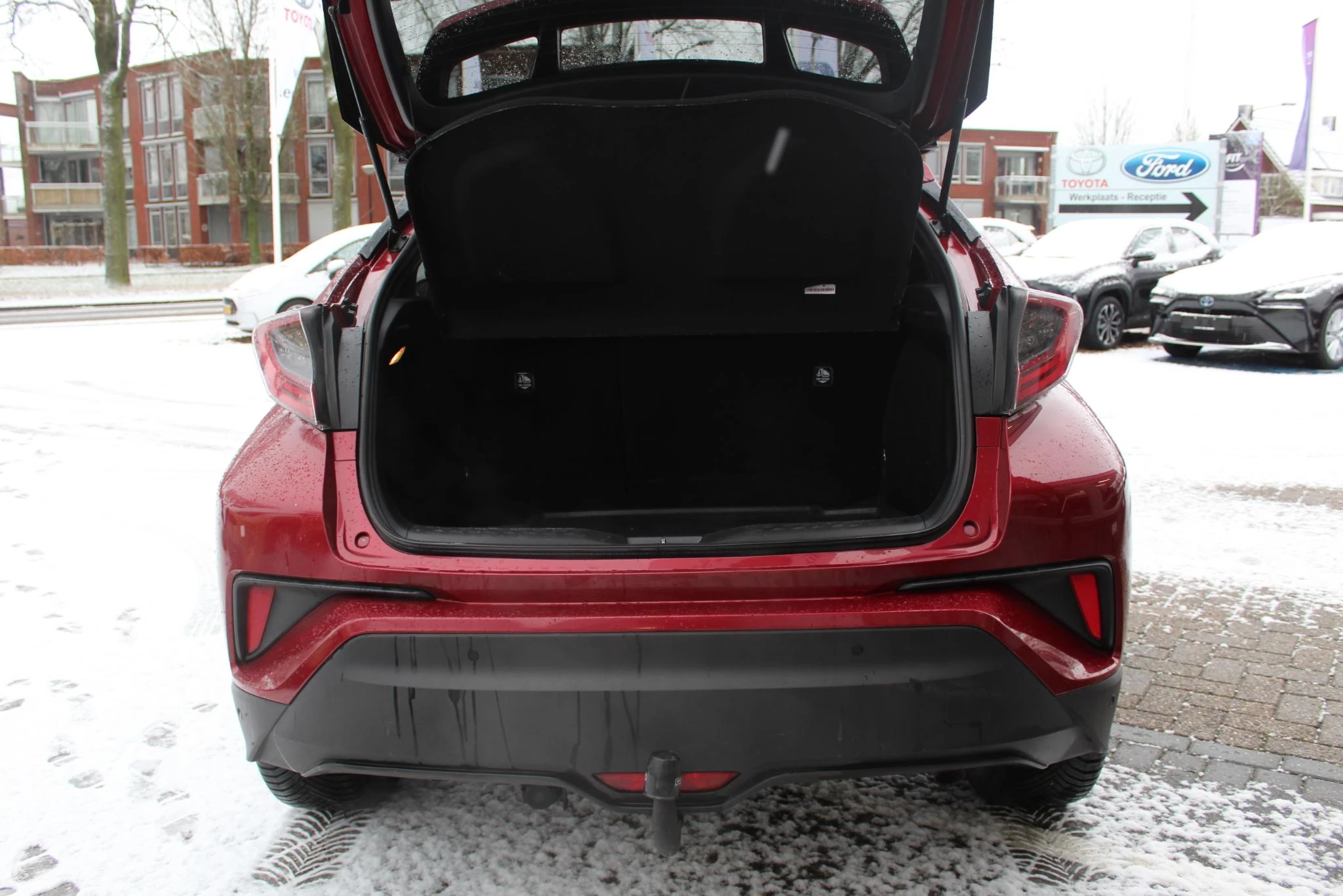 Hoofdafbeelding Toyota C-HR