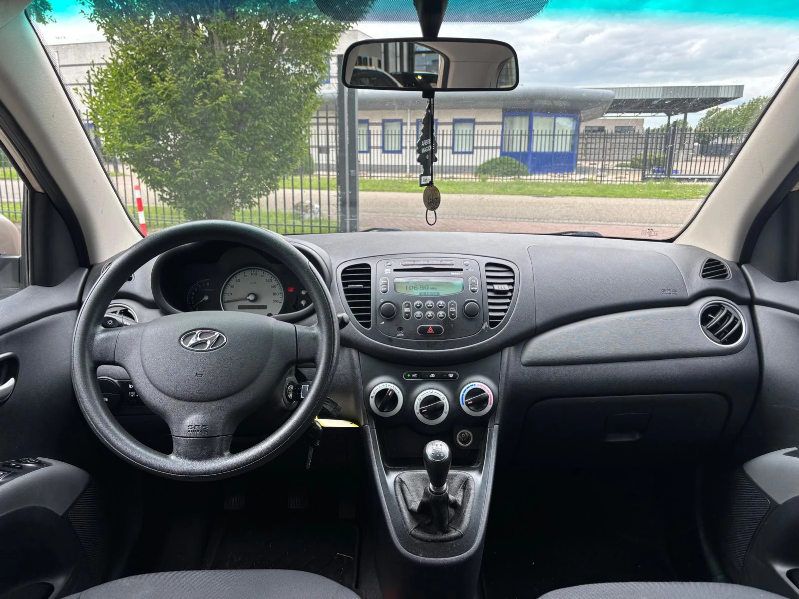 Hoofdafbeelding Hyundai i10