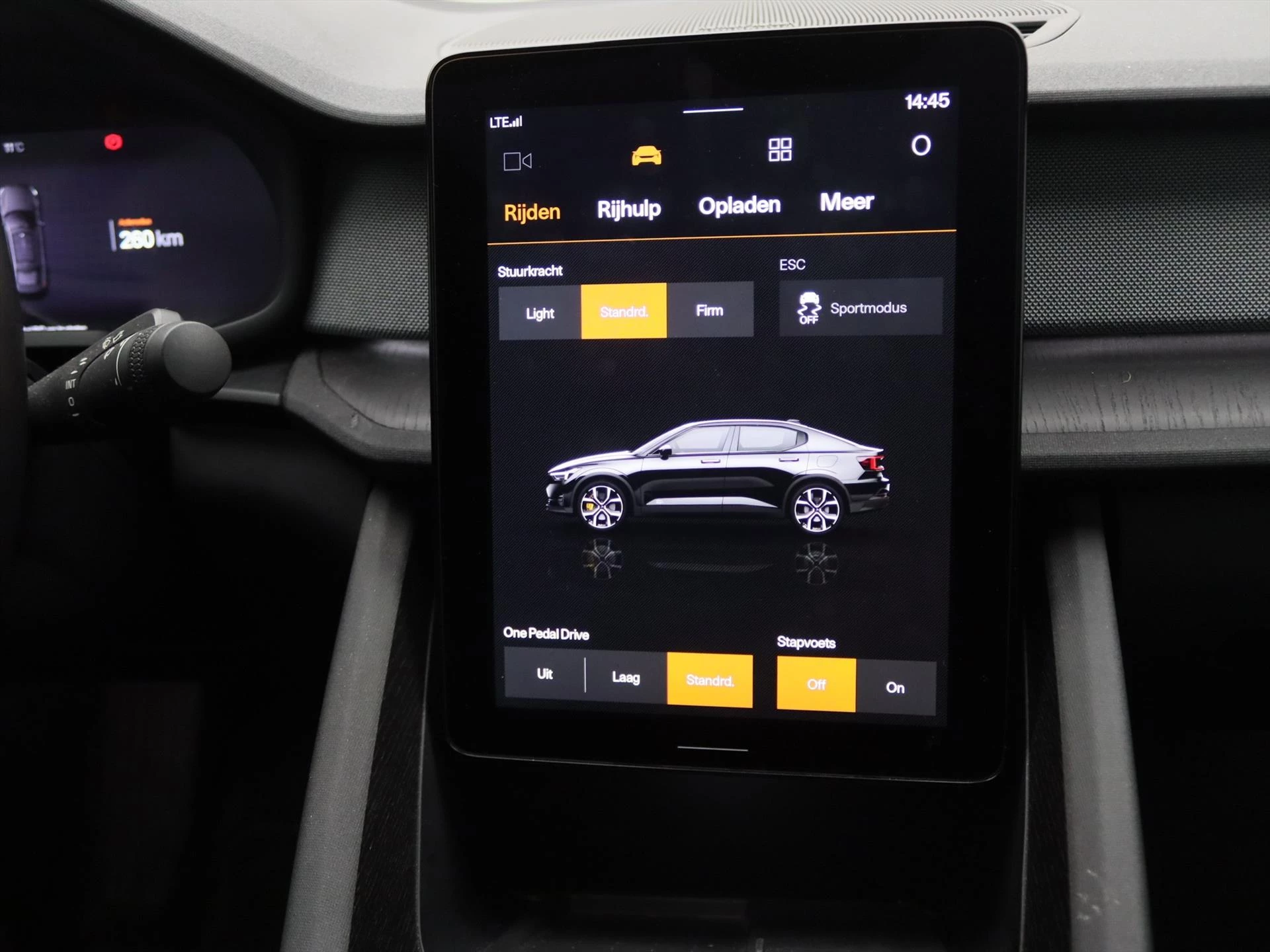 Hoofdafbeelding Polestar 2