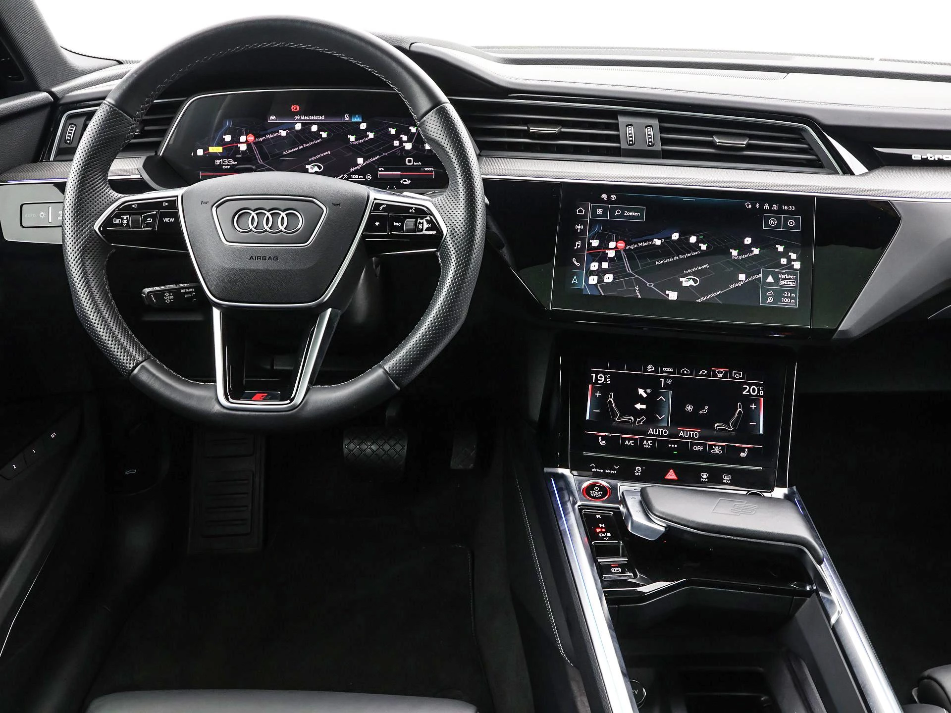 Hoofdafbeelding Audi e-tron