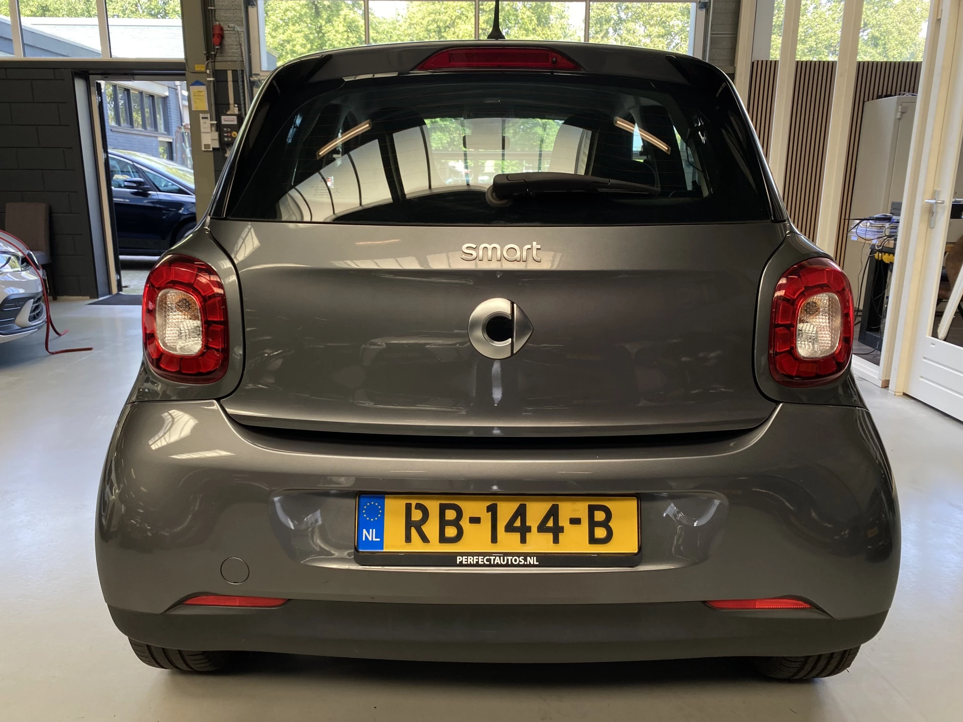 Hoofdafbeelding smart Forfour