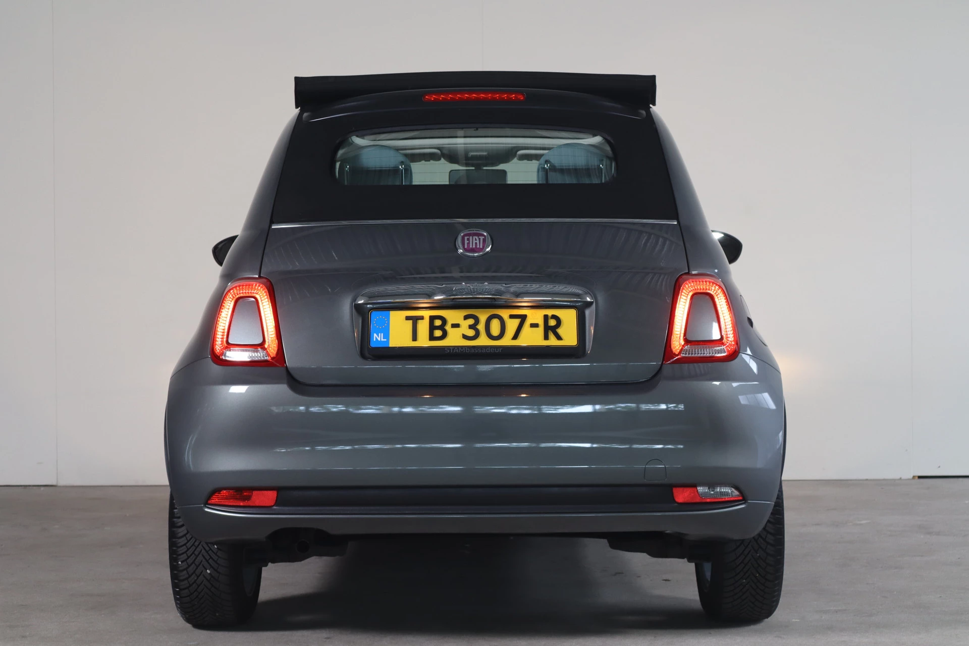 Hoofdafbeelding Fiat 500C