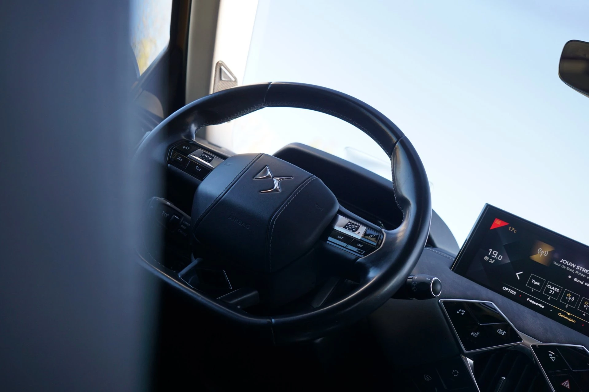 Hoofdafbeelding DS DS 3