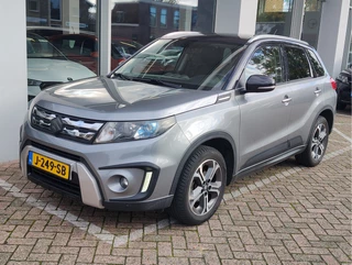 Suzuki Vitara 1.6 HIGH EXECUTIVE ALLGRIP Open dak | 4x4 | Trekhaak | Keyless | LED