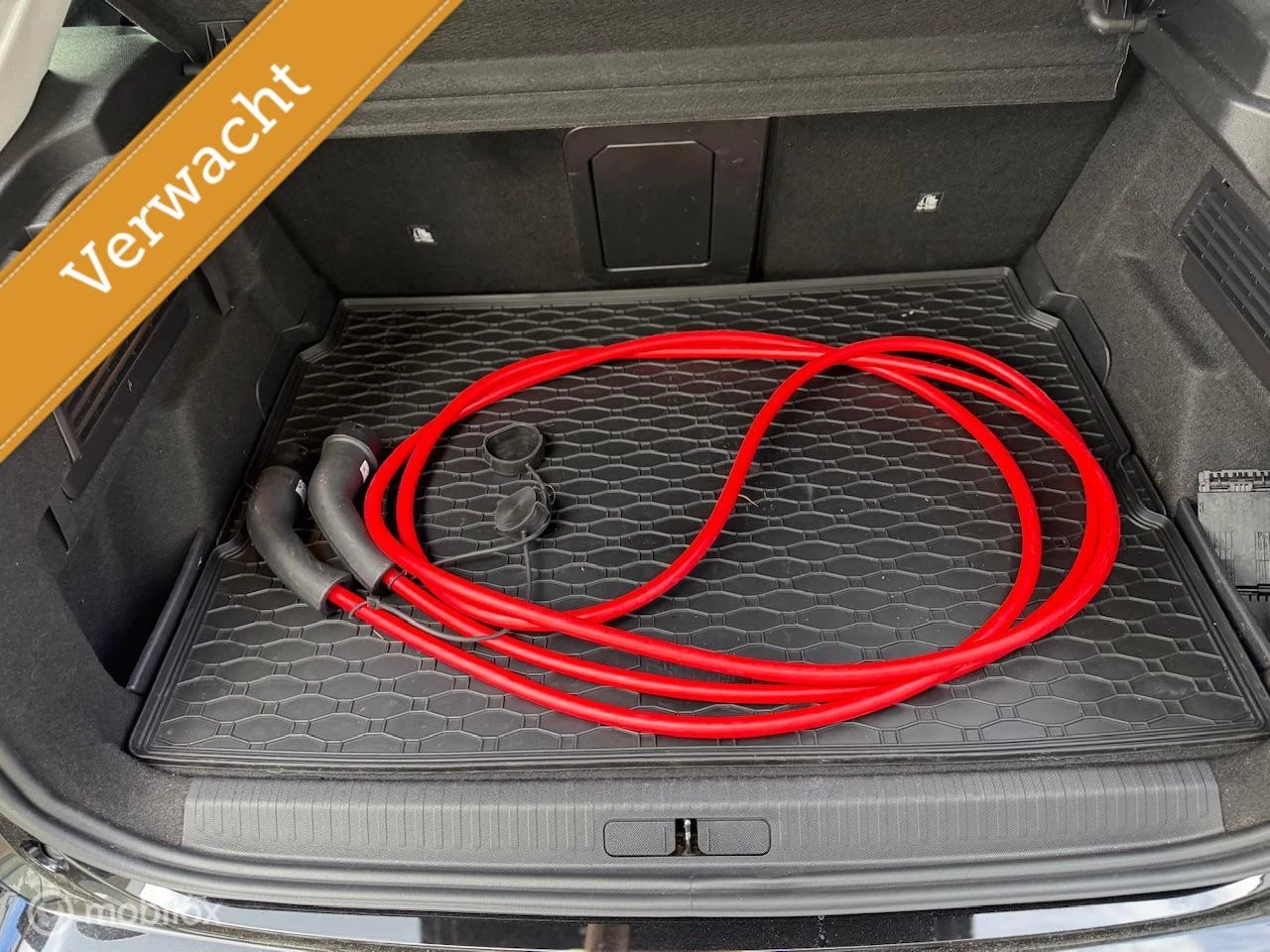 Hoofdafbeelding Citroën ë-C4