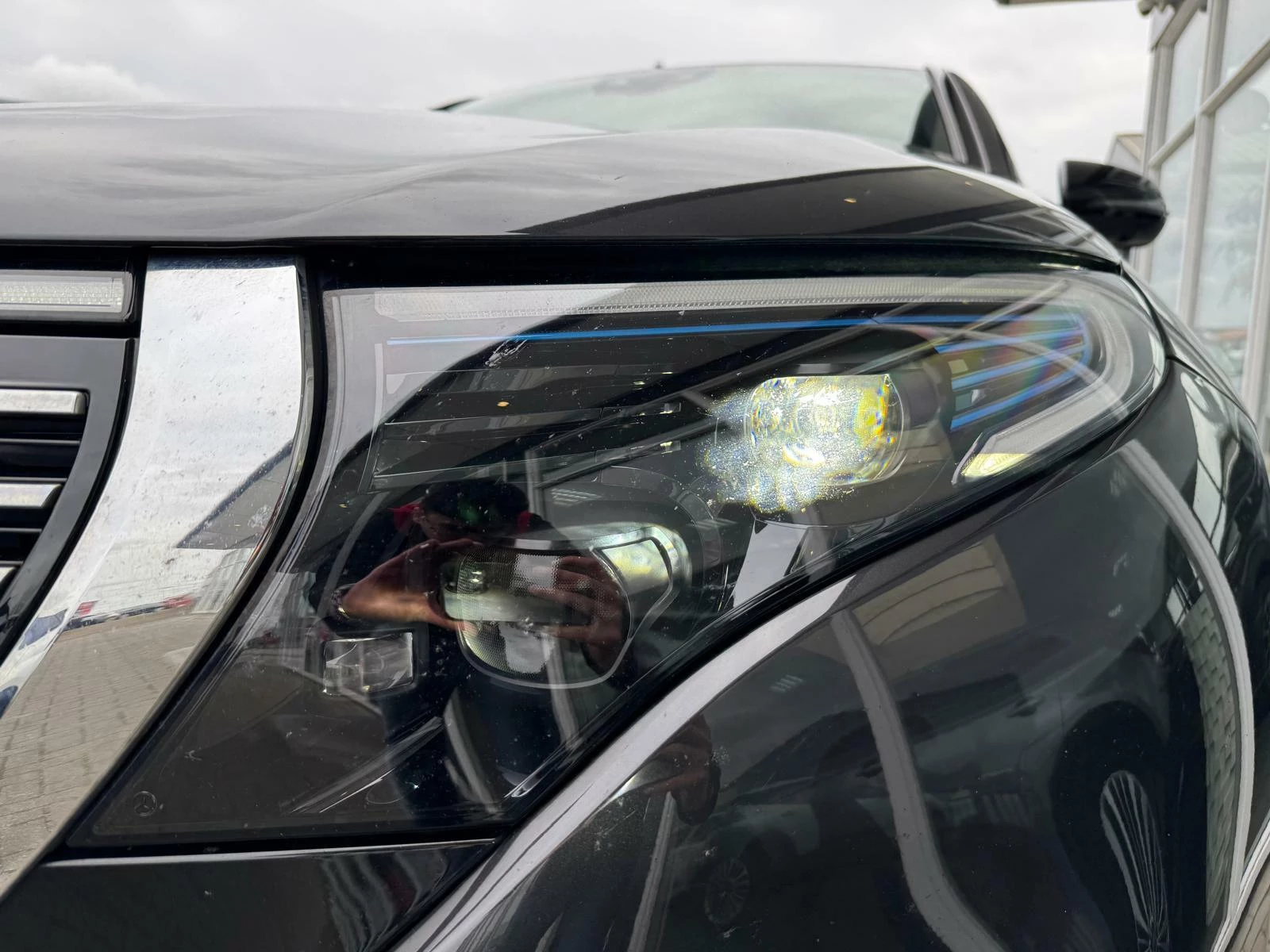 Hoofdafbeelding Mercedes-Benz EQC
