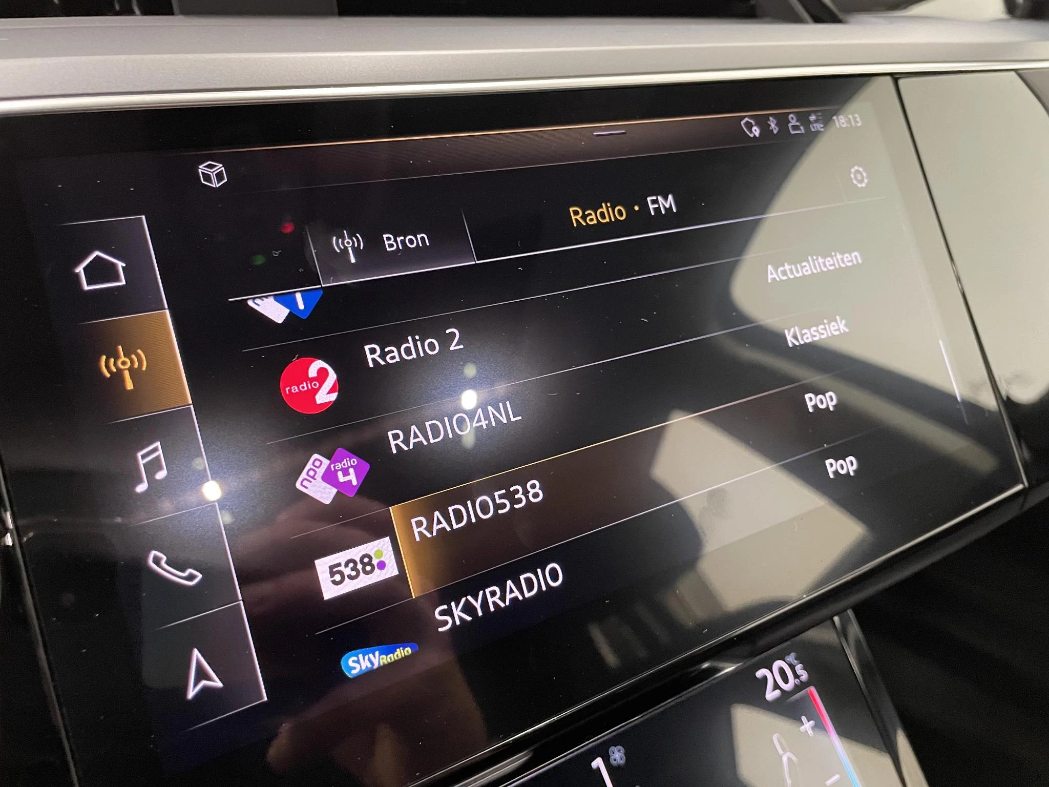 Hoofdafbeelding Audi e-tron