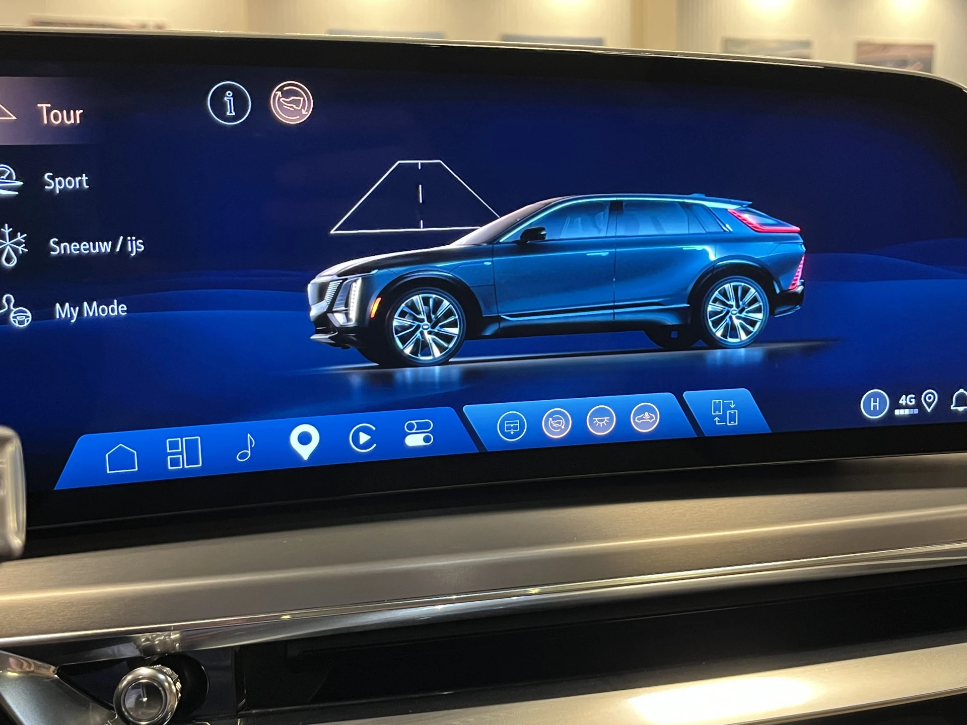 Hoofdafbeelding Cadillac LYRIQ