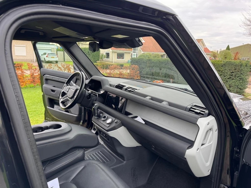 Hoofdafbeelding Land Rover Defender