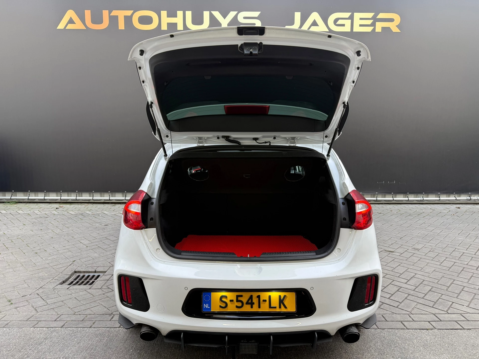 Hoofdafbeelding Kia cee'd