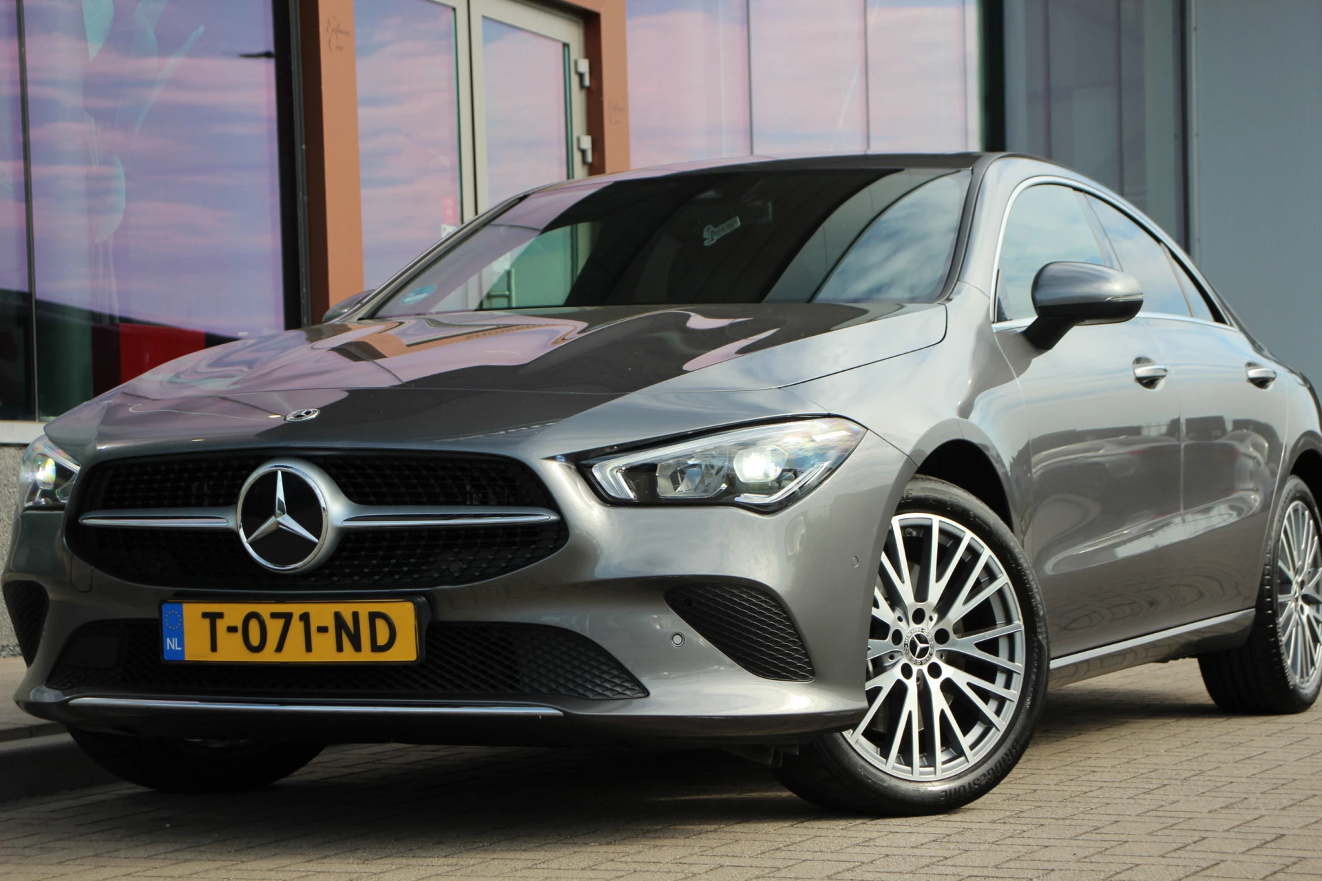 Hoofdafbeelding Mercedes-Benz CLA
