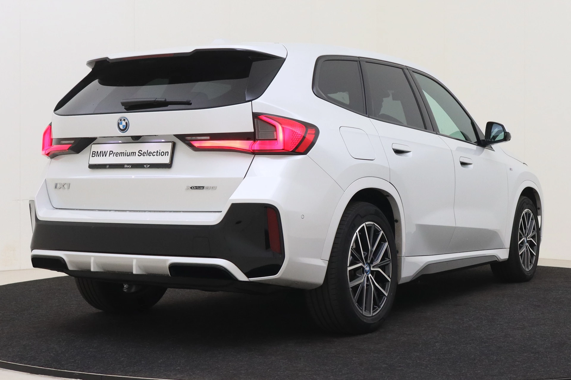 Hoofdafbeelding BMW iX1