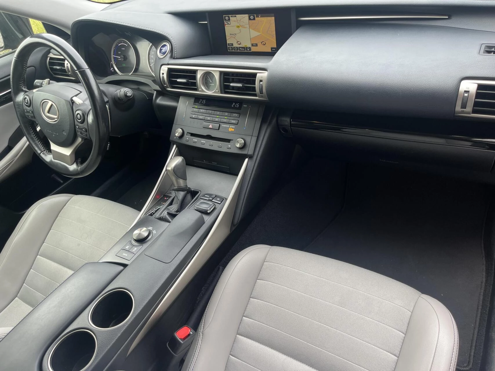 Hoofdafbeelding Lexus IS