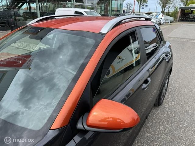 Hoofdafbeelding Kia Stonic