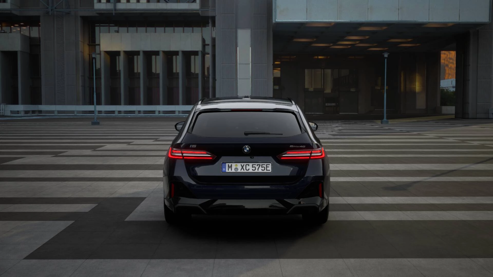 Hoofdafbeelding BMW i5