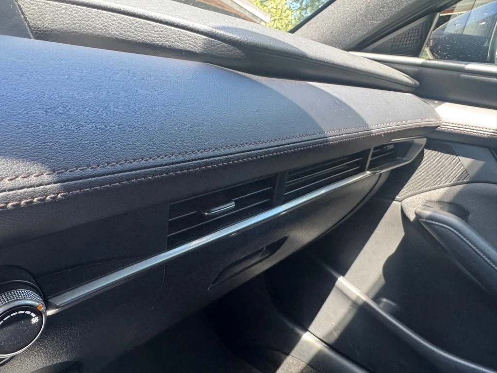Hoofdafbeelding Mazda 3