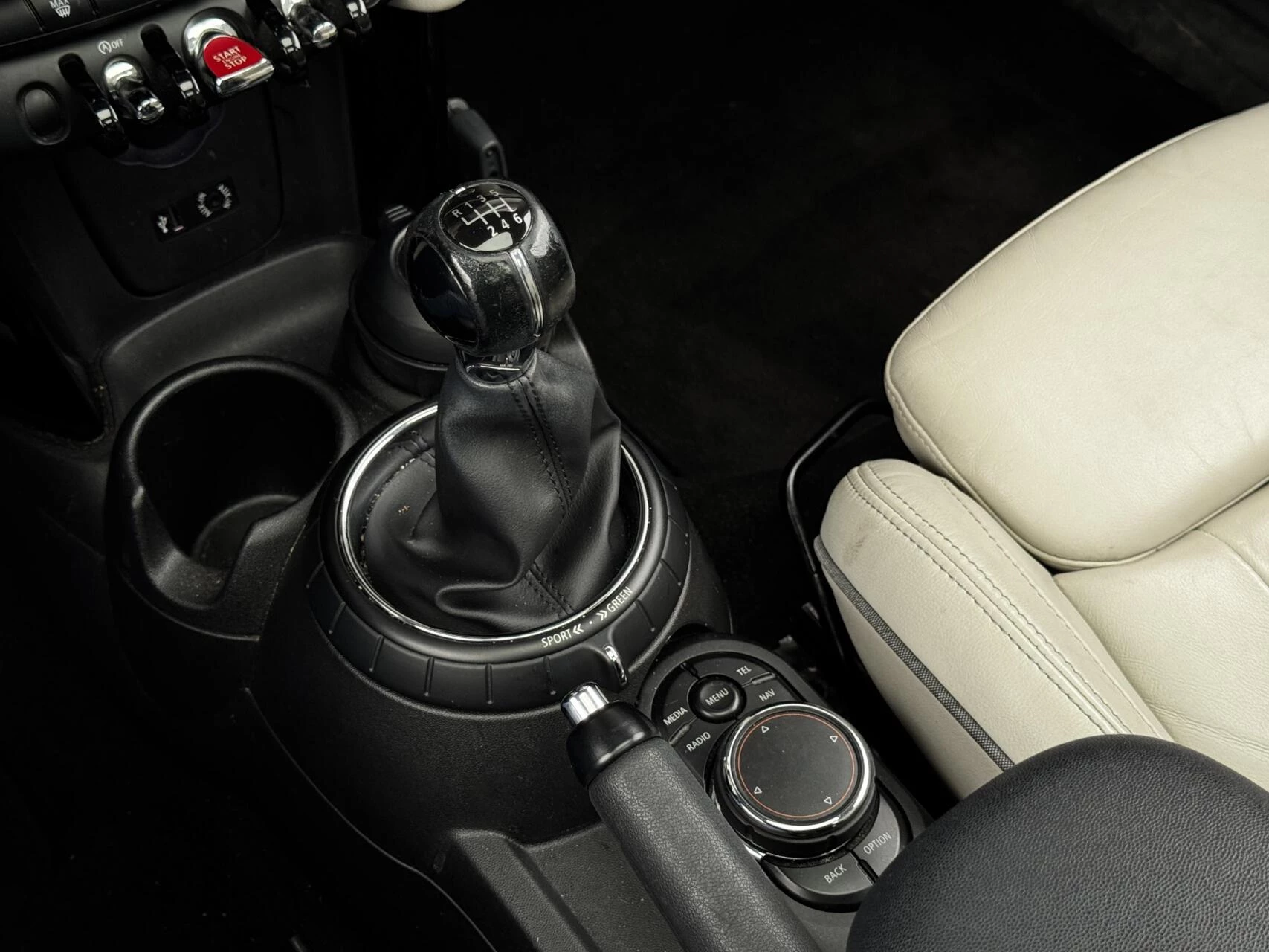 Hoofdafbeelding MINI Cooper