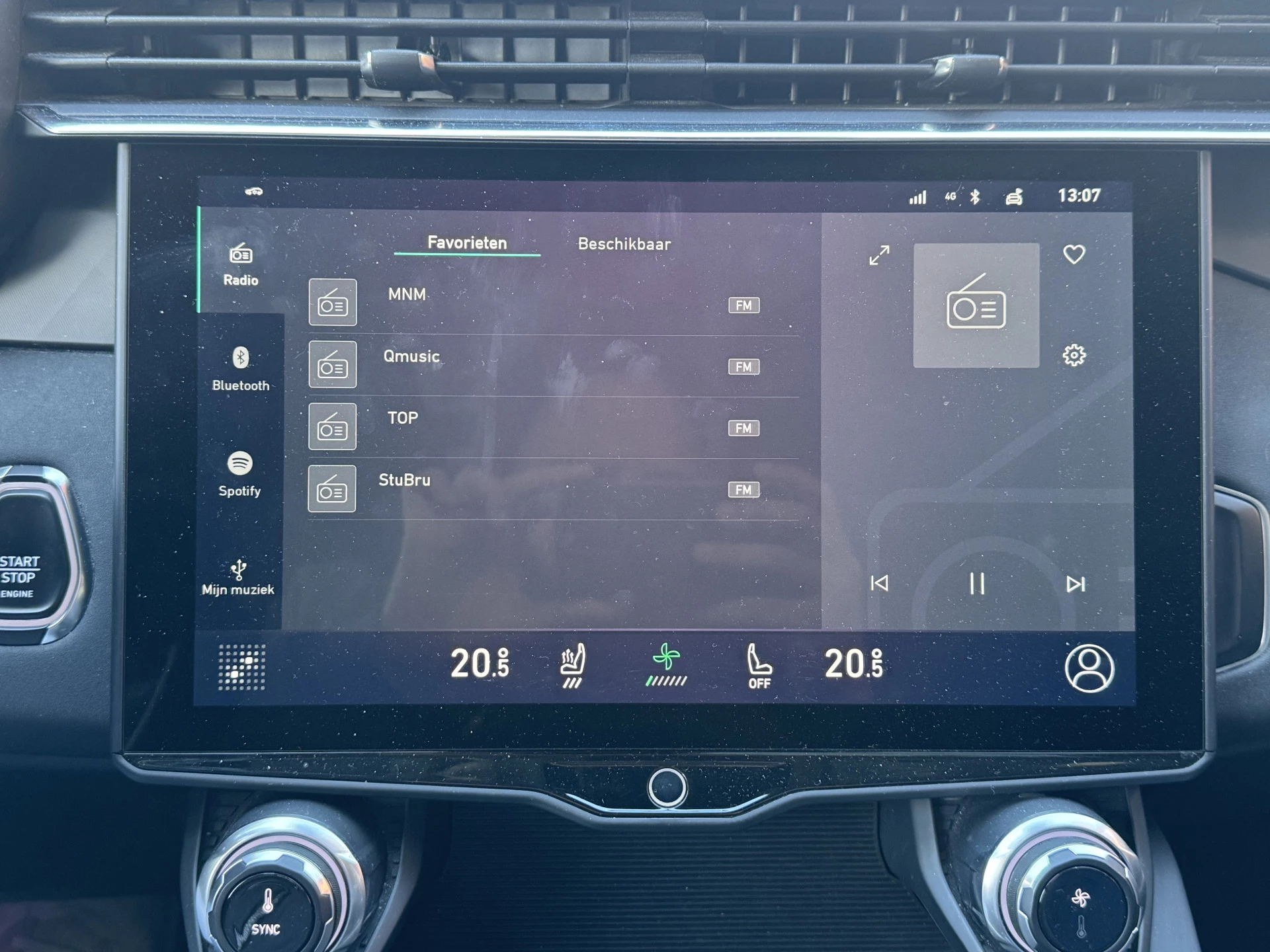 Hoofdafbeelding Lynk & Co 01