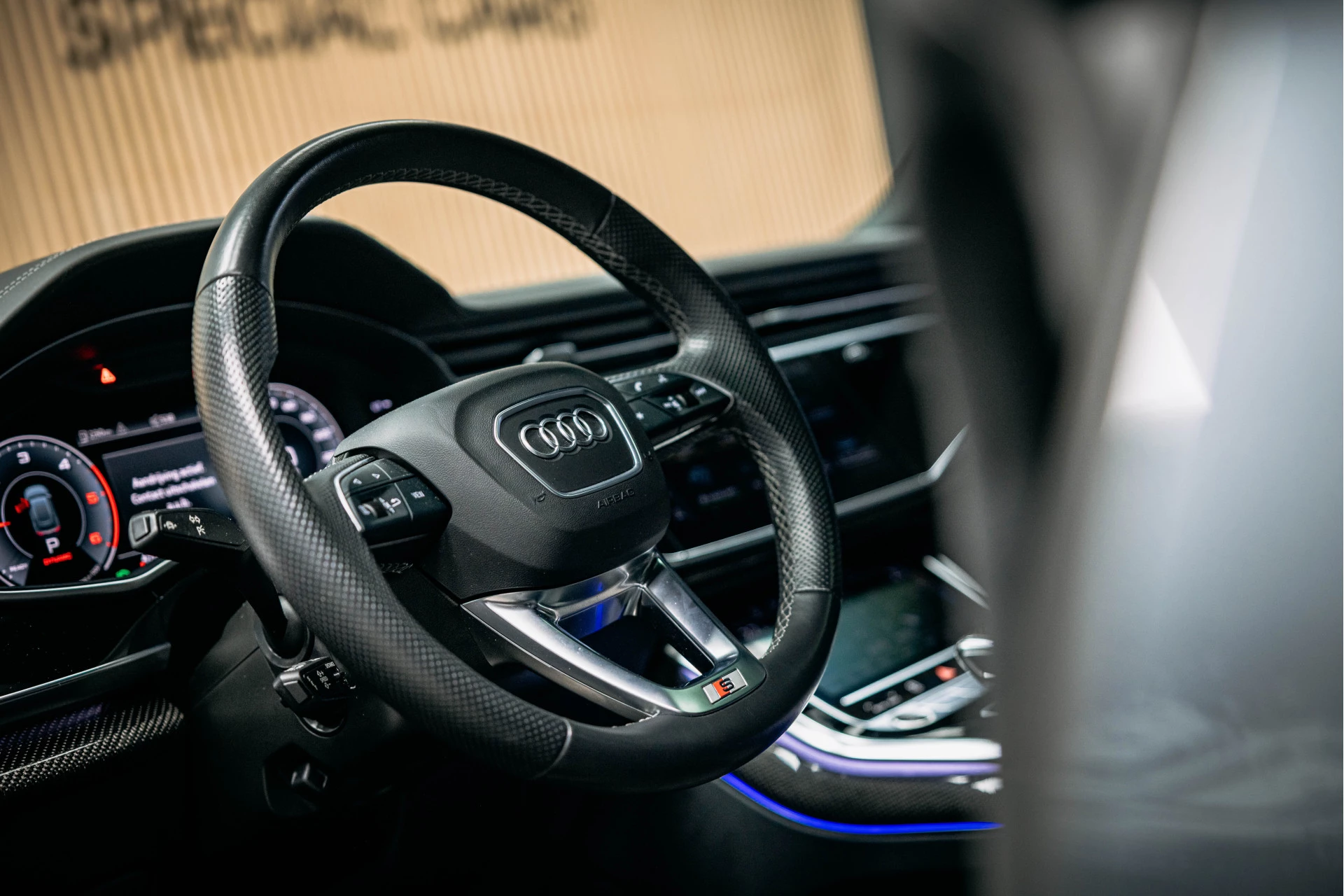 Hoofdafbeelding Audi Q8