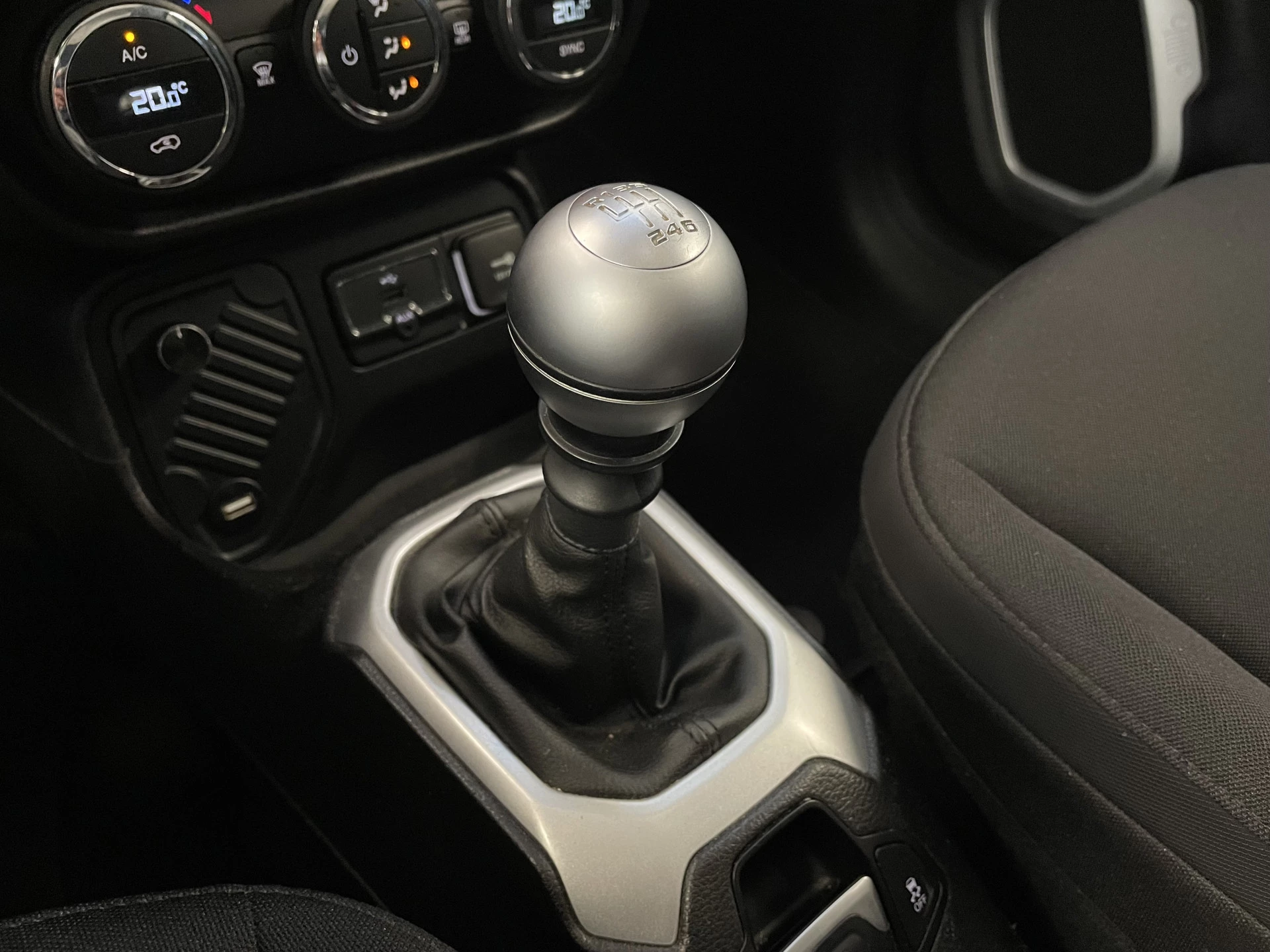 Hoofdafbeelding Jeep Renegade