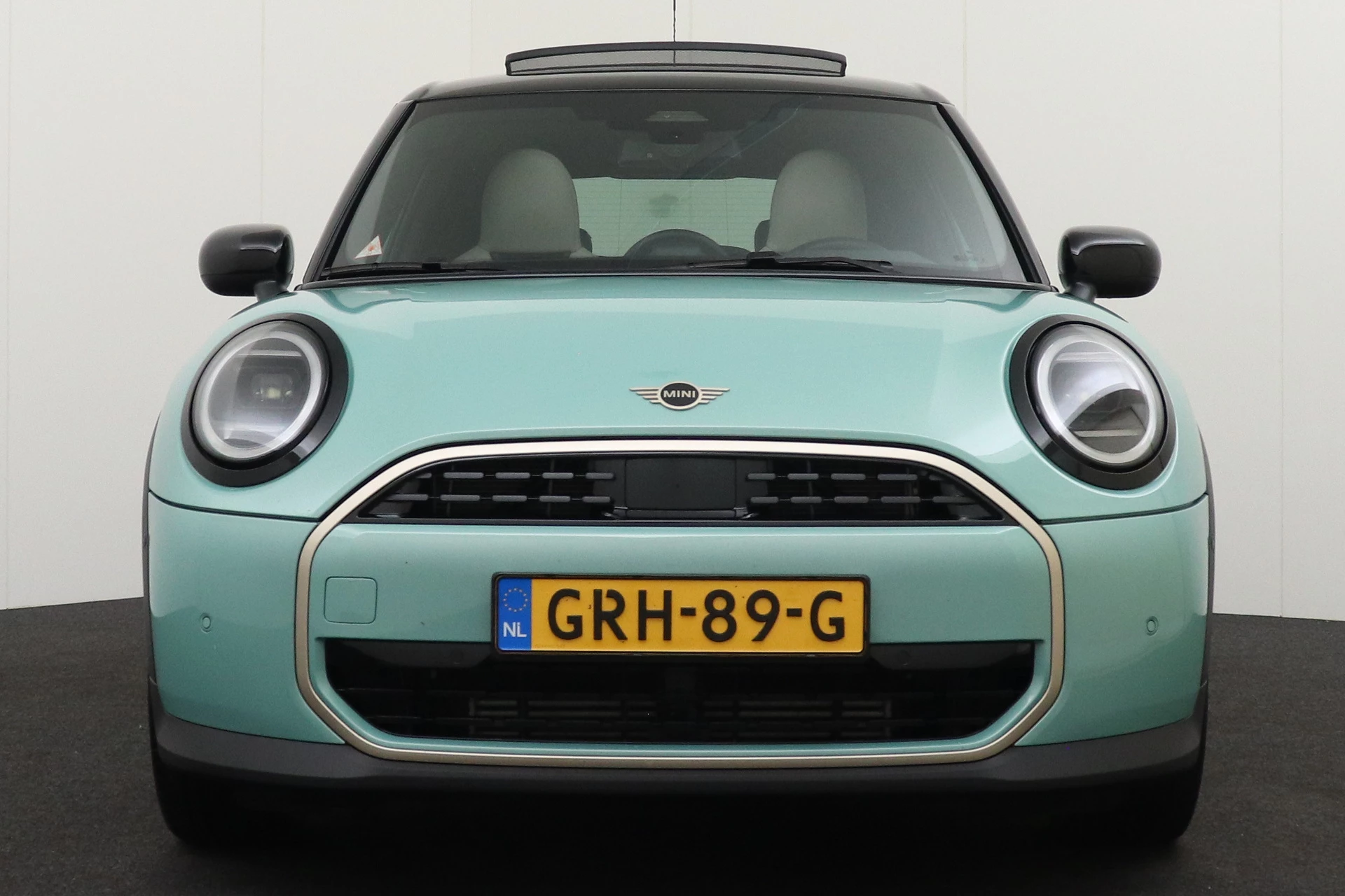 Hoofdafbeelding MINI 5-deurs