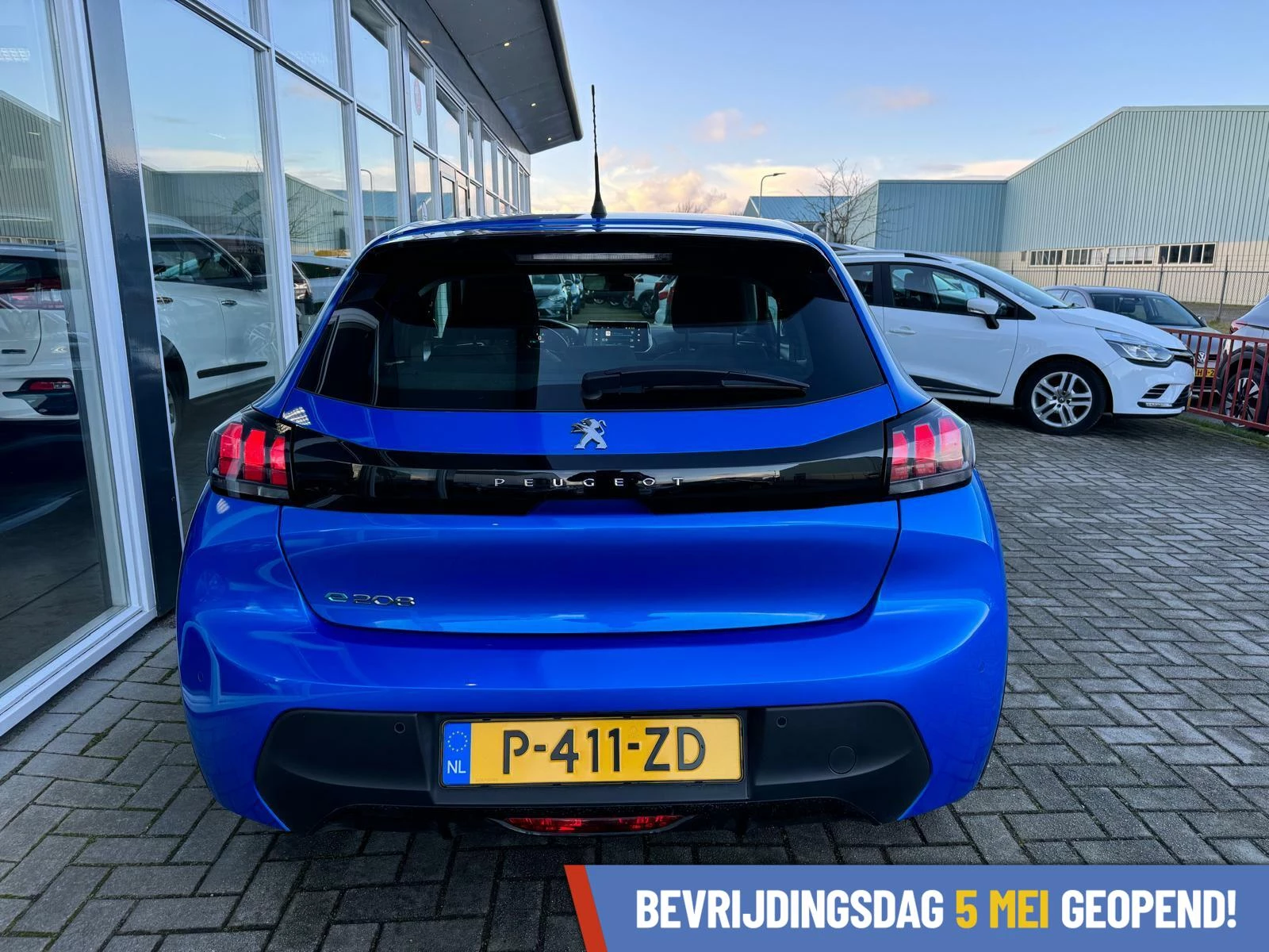 Hoofdafbeelding Peugeot e-208
