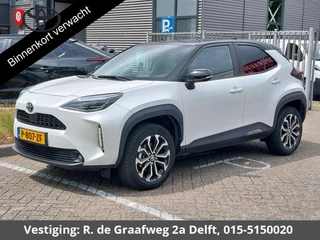 Toyota Yaris Cross 1.5 Hybrid First Edition Bi-Tone | 1e eigenaar | Dealer onderhouden | Navigatie | Apple Carplay & AndroidAUTO | Camera |
