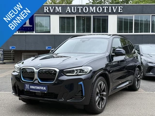 Hoofdafbeelding BMW iX3 BMW iX3 Executive 80 kWh M-Sport |SOH 99% | ELEKTRISCHE TREKHAAK| ELEKTRISCHE ACHTERKLEP| PANORAMADAK| DRIVING ASSISTENT PROFESSIONAL| DODE HOEK SENSOR| STOELVERWARMING