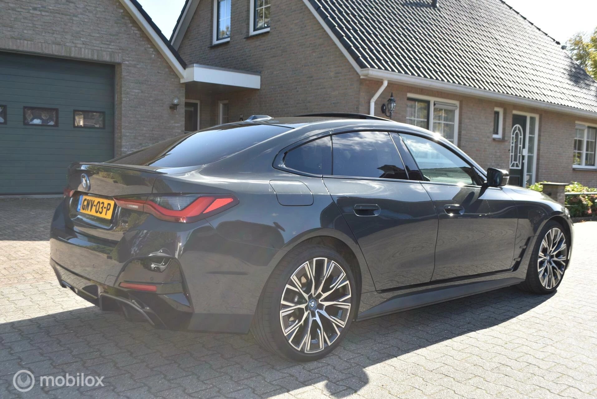 Hoofdafbeelding BMW i4