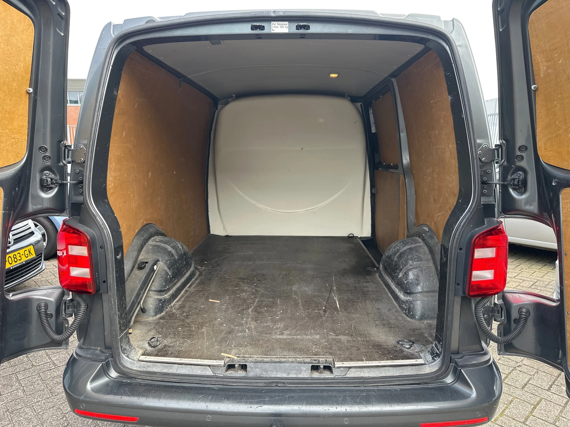 Hoofdafbeelding Volkswagen Transporter