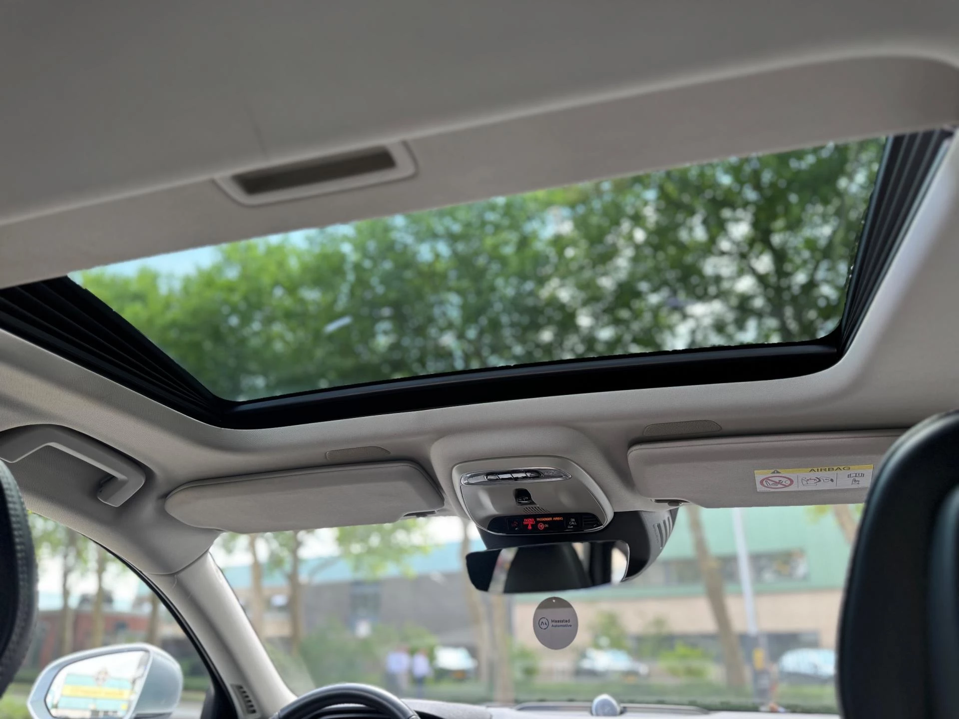 Hoofdafbeelding Volvo S90
