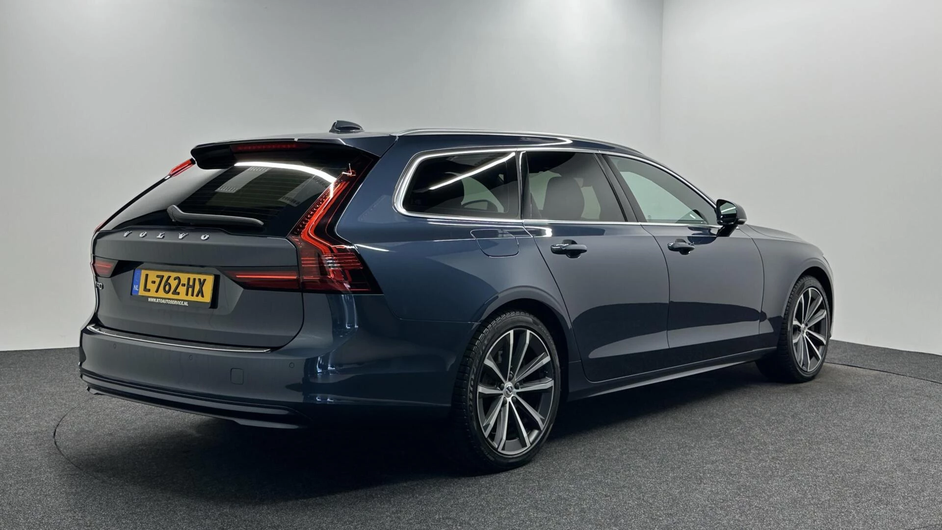 Hoofdafbeelding Volvo V90
