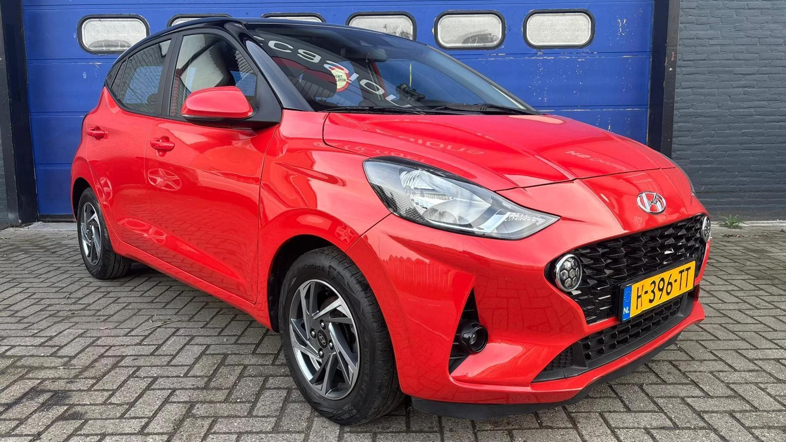 Hoofdafbeelding Hyundai i10